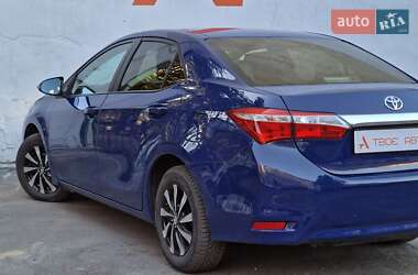 Седан Toyota Corolla 2018 в Одессе