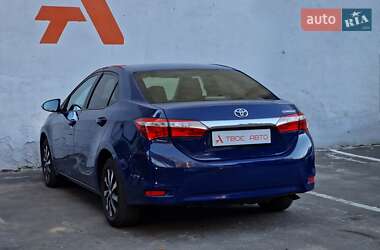 Седан Toyota Corolla 2018 в Одессе