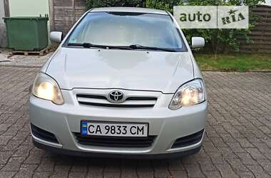 Хэтчбек Toyota Corolla 2006 в Умани