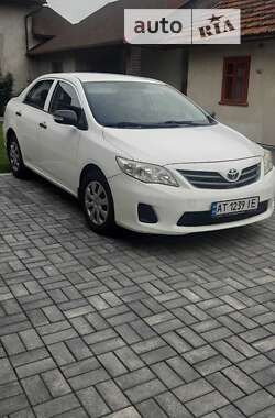 Седан Toyota Corolla 2010 в Коломые