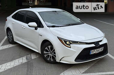 Седан Toyota Corolla 2019 в Киеве