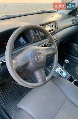 Универсал Toyota Corolla 2006 в 