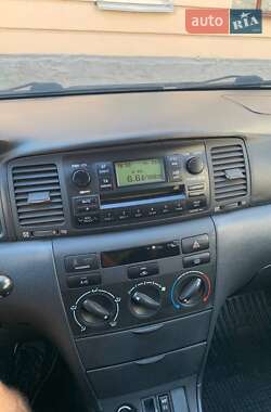 Универсал Toyota Corolla 2006 в 