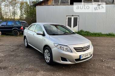 Седан Toyota Corolla 2008 в Коломые