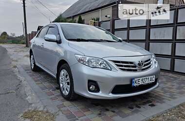 Седан Toyota Corolla 2010 в Мерефа