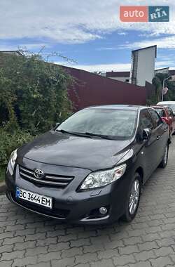 Седан Toyota Corolla 2008 в Львові