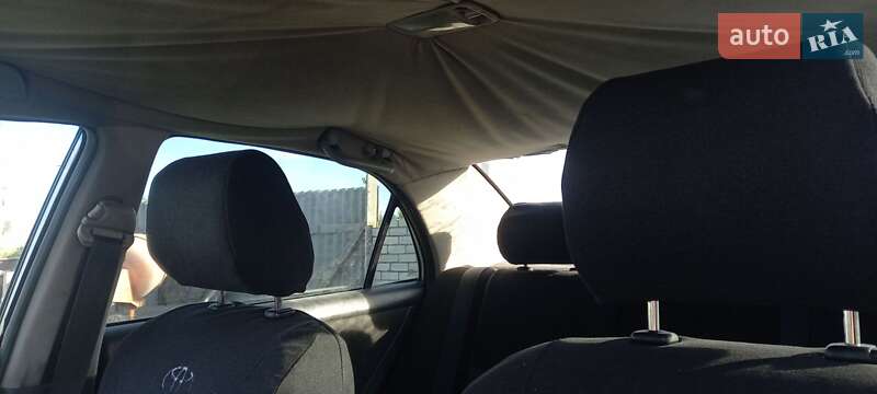 Седан Toyota Corolla 2004 в Одесі