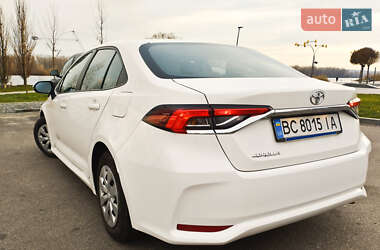 Седан Toyota Corolla 2019 в Днепре