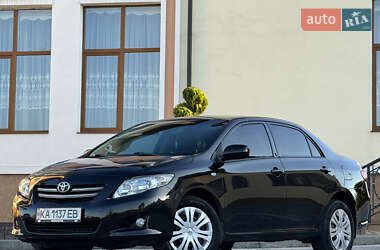 Седан Toyota Corolla 2008 в Дрогобыче