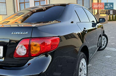 Седан Toyota Corolla 2008 в Дрогобыче