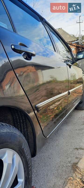 Хэтчбек Toyota Corolla 2002 в Кропивницком