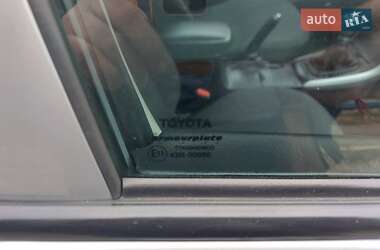 Седан Toyota Corolla 2012 в 