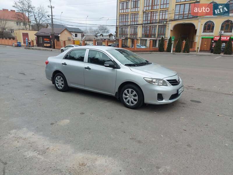 Седан Toyota Corolla 2012 в Одесі фото 3 Седан Toyota Corolla 2012 в Одесі
