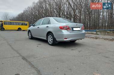 Седан Toyota Corolla 2012 в 