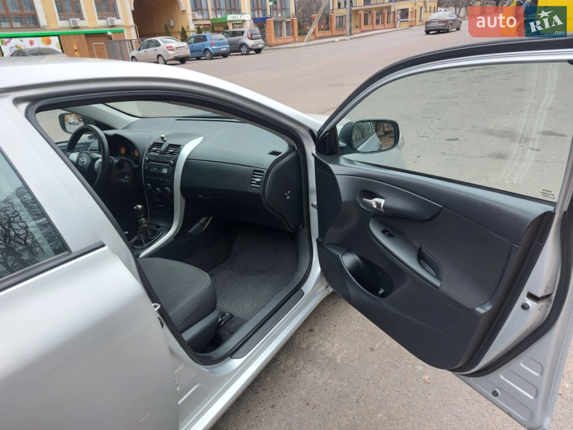 2012 Toyota Corolla - мініатюра 26