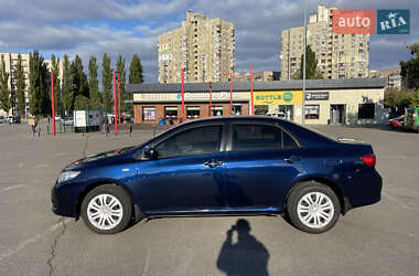 Седан Toyota Corolla 2008 в Киеве