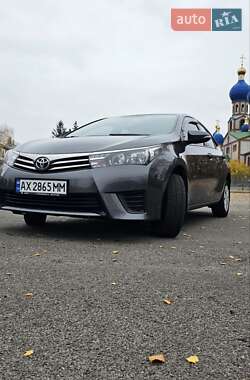 Седан Toyota Corolla 2016 в Первомайске