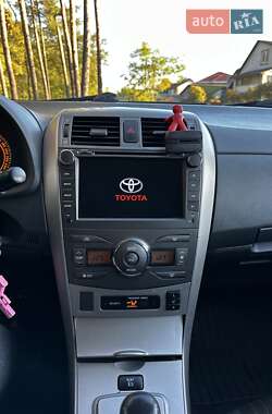Седан Toyota Corolla 2008 в 