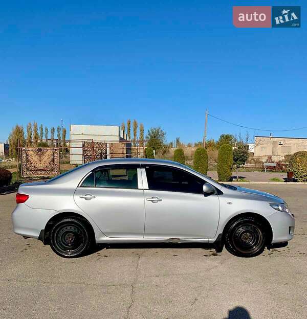 Седан Toyota Corolla 2008 в Одессе