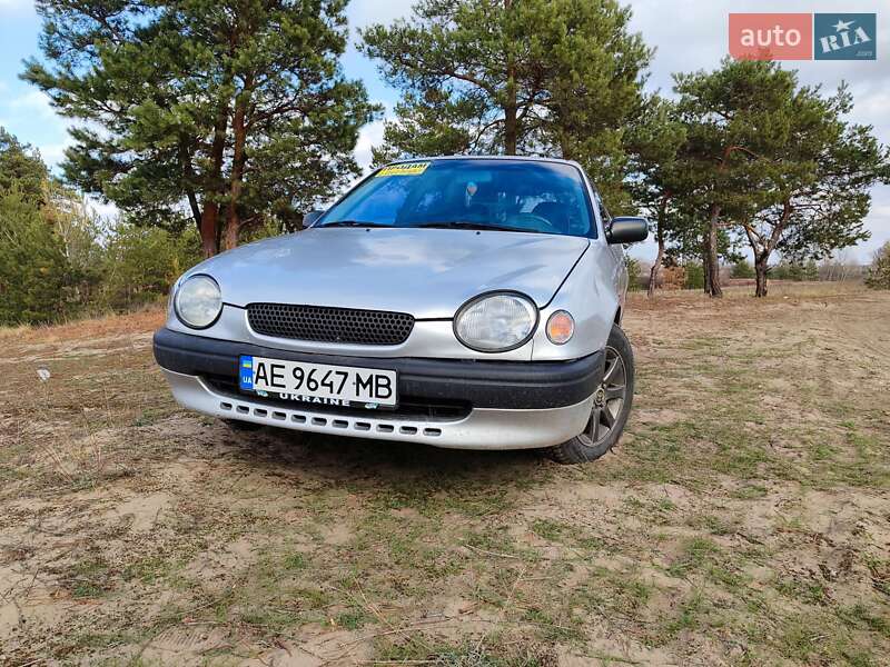 Toyota Corolla 1998