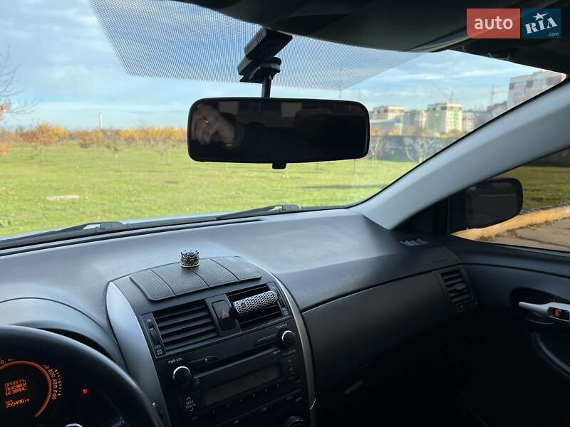 Седан Toyota Corolla 2008 в Херсоні