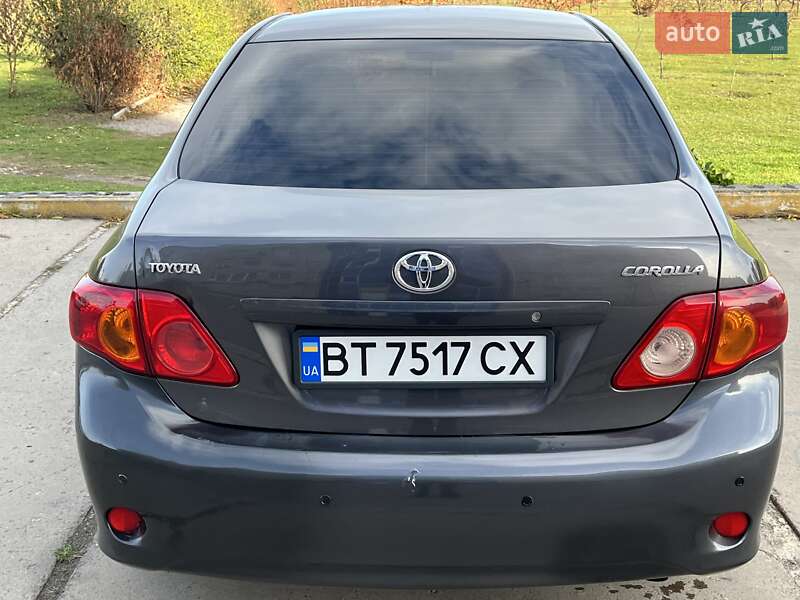 Седан Toyota Corolla 2008 в Херсоні
