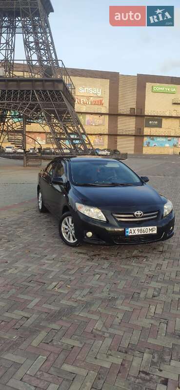 Седан Toyota Corolla 2008 в Харкові