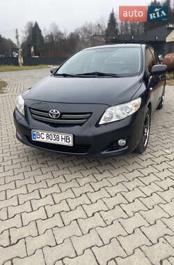 Седан Toyota Corolla 2008 в Дрогобичі