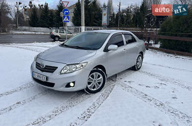 Седан Toyota Corolla 2008 в Києві