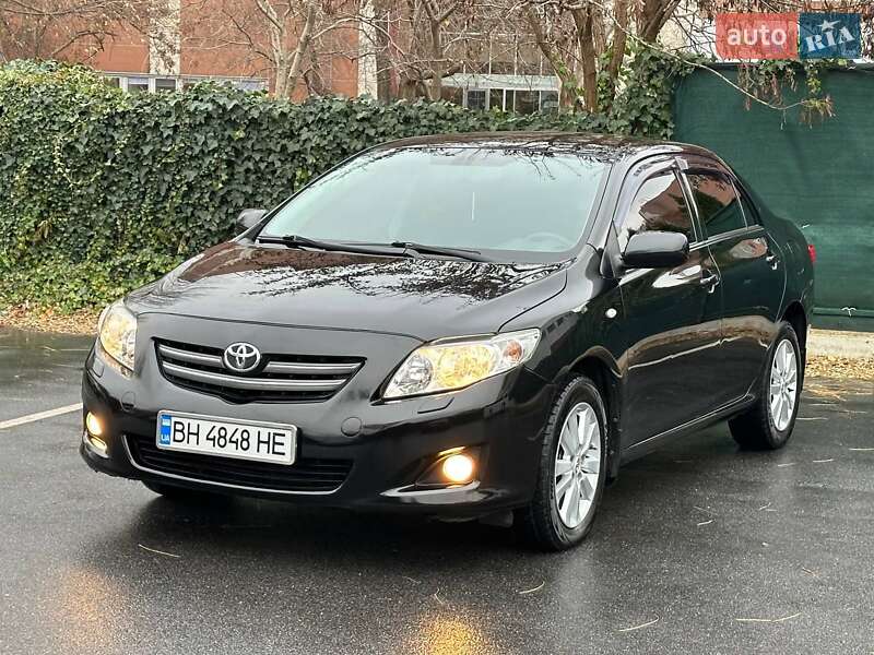 Седан Toyota Corolla 2008 в Одесі