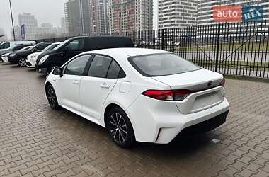 Седан Toyota Corolla 2024 в Києві