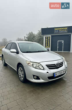 Седан Toyota Corolla 2008 в Мостиській