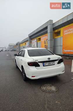 Седан Toyota Corolla 2012 в Львові