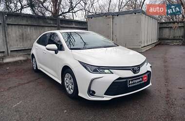 Седан Toyota Corolla 2020 в Киеве