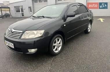 Седан Toyota Corolla 2006 в Києві