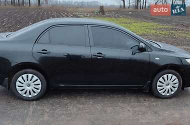 Седан Toyota Corolla 2008 в Прилуках