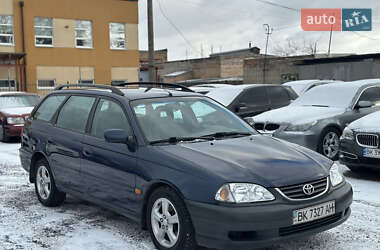 Універсал Toyota Corolla 2001 в Рівному