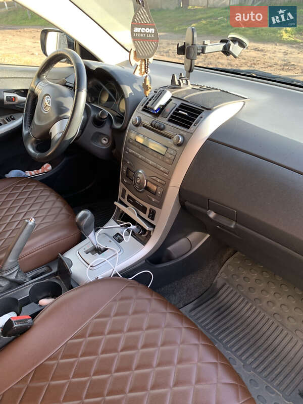 Седан Toyota Corolla 2007 в Одессе