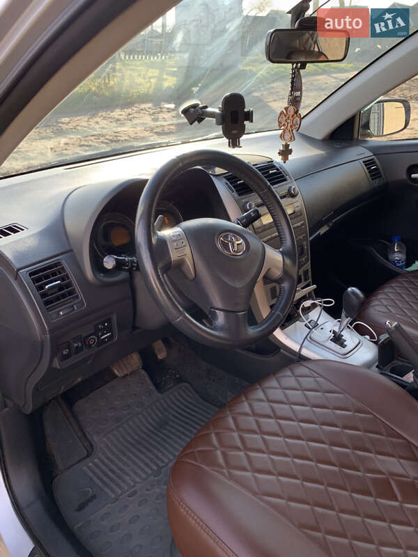 Седан Toyota Corolla 2007 в Одессе
