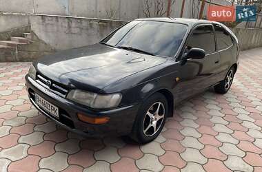 Хэтчбек Toyota Corolla 1993 в 