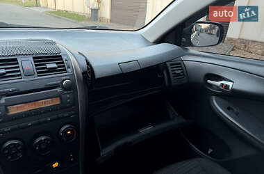 Седан Toyota Corolla 2008 в 