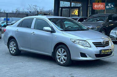 Седан Toyota Corolla 2007 в Чернівцях