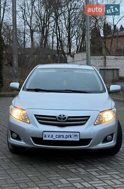 Седан Toyota Corolla 2008 в Прилуках