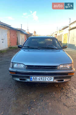 Седан Toyota Corolla 1988 в Вінниці