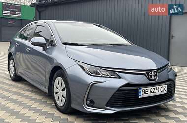 Седан Toyota Corolla 2019 в Николаеве