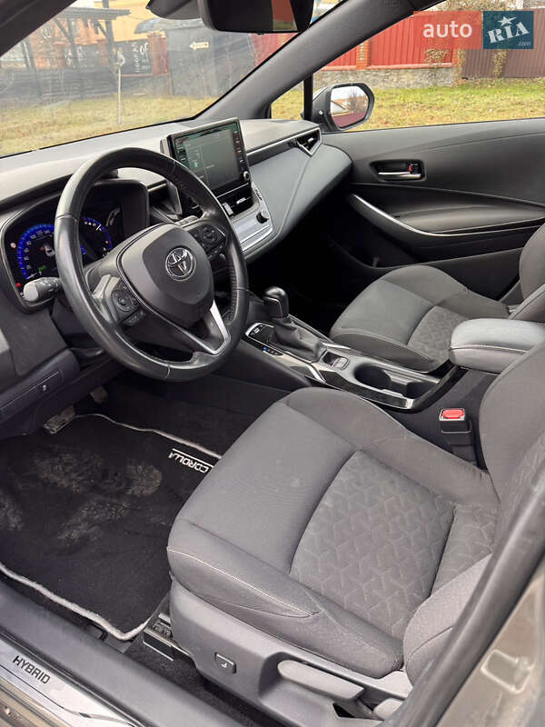 Хетчбек Toyota Corolla 2020 в Кам'янському