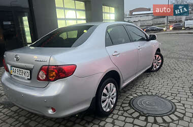 Седан Toyota Corolla 2008 в Львові