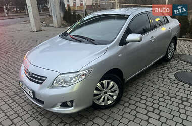 Седан Toyota Corolla 2008 в Львові