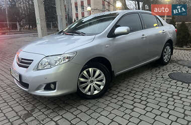 Седан Toyota Corolla 2008 в Львові