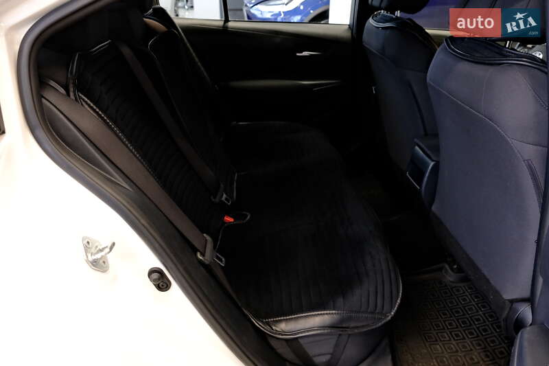 Седан Toyota Corolla 2021 в Одессе